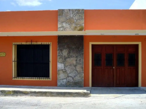Tranquil Tropical Oasis in the Historic Center