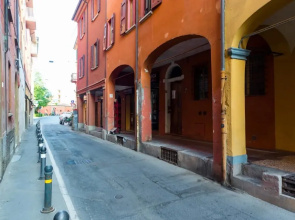Tovaglie 8 - Studio Nuovo nei Pressi Dell Archigin