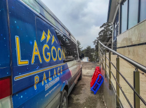 Lagoon Palace Hotel