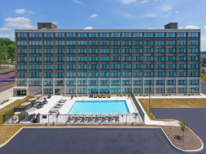 Holiday Inn Express & Suites Ft. Washington - Philadelphia by IHG