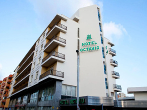 Hotel Mir Octavio