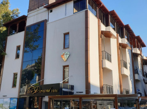 Pure Diamond Hotel