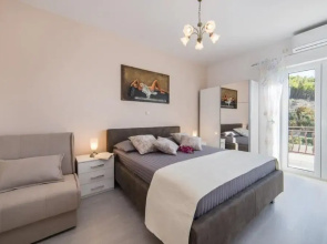 Apartment Tafra 2