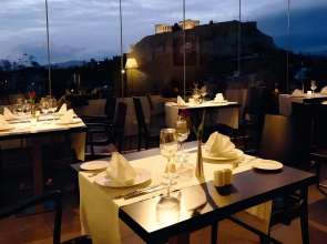 Athens Gate Hotel
