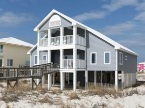 C-Glass by Meyer Vacation Rentals