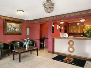 Super 8 by Wyndham New Castle