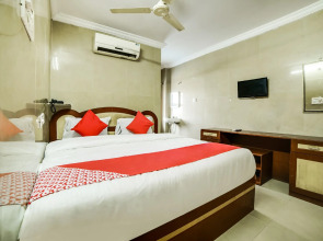 OYO 67287 Dkr Regency