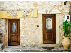 KH Traditional House