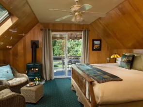 Eagle Rock Lodge