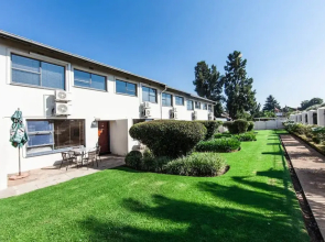 Vetho 1 Apartments OR Tambo Airport