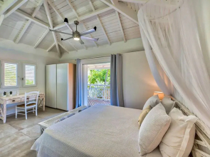 Dream Villa Orient Bay 619