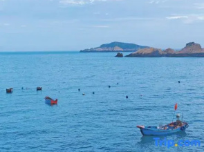 Yunting Mandu Scenic Apartment (Shengsi Huaniao Island)