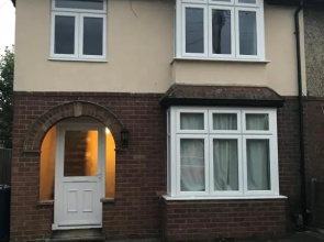 HOUSE Close to Oxford Science Park Littlemore with garden and free parking