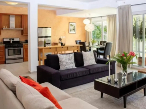 Beachfront Condo Airport transport incl