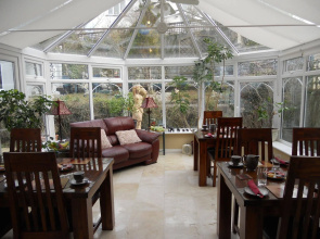 Sea Breeze Lodge B&B