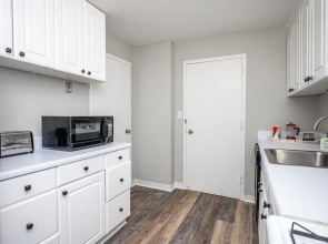 ATL Downtown 2B Condo with Free Parking