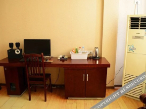 Yuan'ao Hotel(襄阳源奥宾馆)