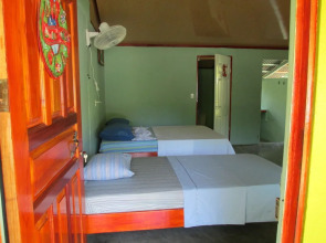 Cabinas Casa Miriam Drake Bay