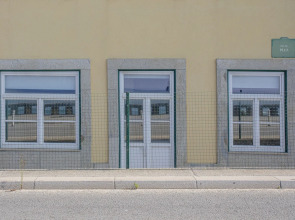 Modern Coastline Apartment