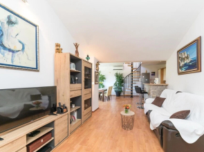 Amazing Apartment in Kastel Novi With 2 Bedrooms, Wifi and Outdoor Swimming Pool