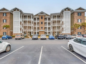 3 Mi to Myrtle Beach: Condo w/ Pool Access