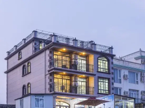 Halou Homestay