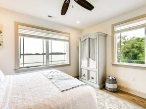 Waterfront Maryland Vacation Home: Private Beach!