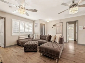 Highly Upgraded 4bd2bath Home With Private Pool