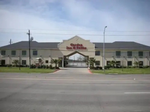 Garden Inn and Suites Dallas