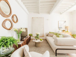 Letizia Mirror in Lucca