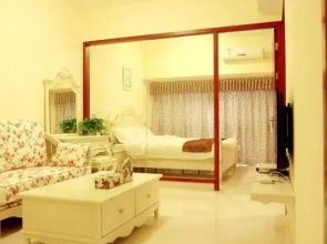 She He Apartment Nanshan Center Branch