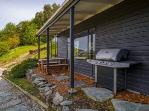 Alpine Escape - Elevated Views with Spa