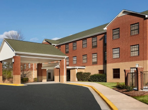 Four Points by Sheraton Raleigh Arena