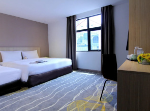 Pacific Express Hotel Chinatown