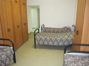 Малахит (бывш. Гостиница при комбинате Свеза)