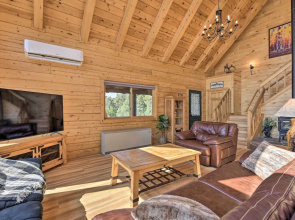 Lazy Beaver Lodge Pagosa Cabin w/ Deck, Fire Pit