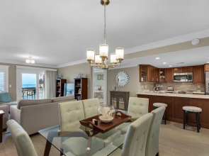 Holiday Surf And Racquet Club 216 2 Bedroom Condo