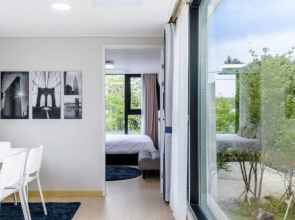 Jeju Jejuga Joaseo Pension