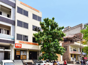 OYO 88736 Hotel Tourist Residency