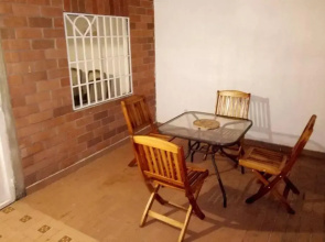 Casa Anillo vía, cerca a CC Cañaveral y Clínica