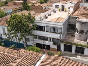 61Prado Guesthouse
