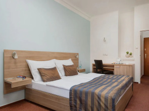 Hotel Meda - Art of Museum Kampa