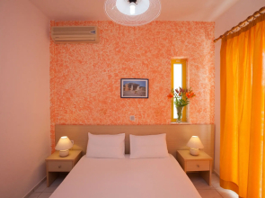 Cosmi Apartments by Estia
