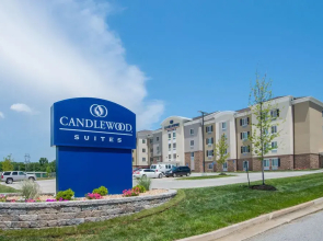 Candlewood Suites Columbia Hwy 63 and I 70