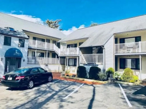 The Lighthouse Inn & Suites