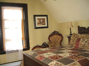 Magnetic Hill Winery