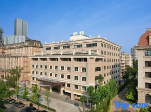 Tianjin Elong Hotel