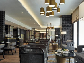 Hotel Stripes Kuala Lumpur, Autograph Collection