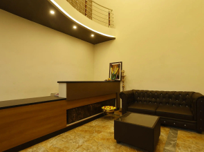 Hotel Harish Palace