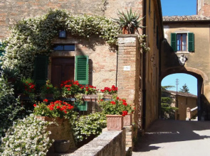 Borgo Lucignanello Bandini